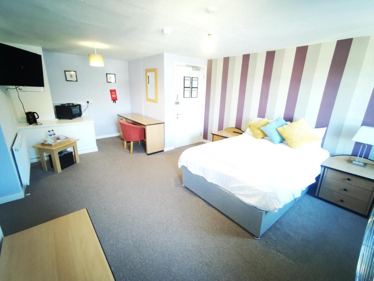 Hotel Aspire 860 à Colchester Extérieur photo